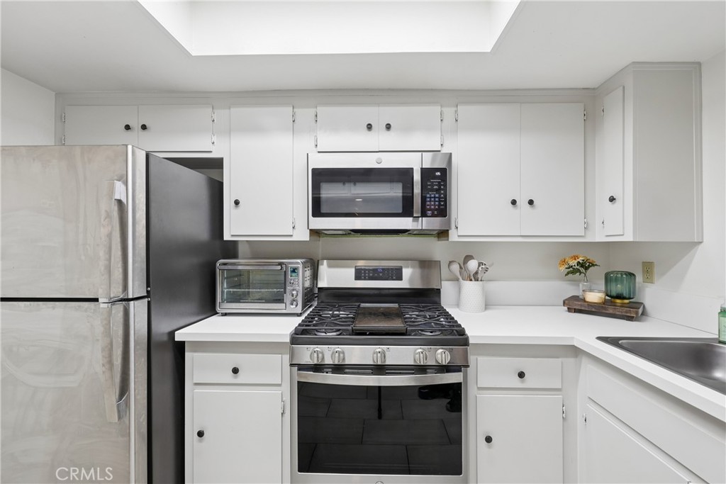 1239 E Foothill Blvd #108, San Luis Obispo, CA 93405