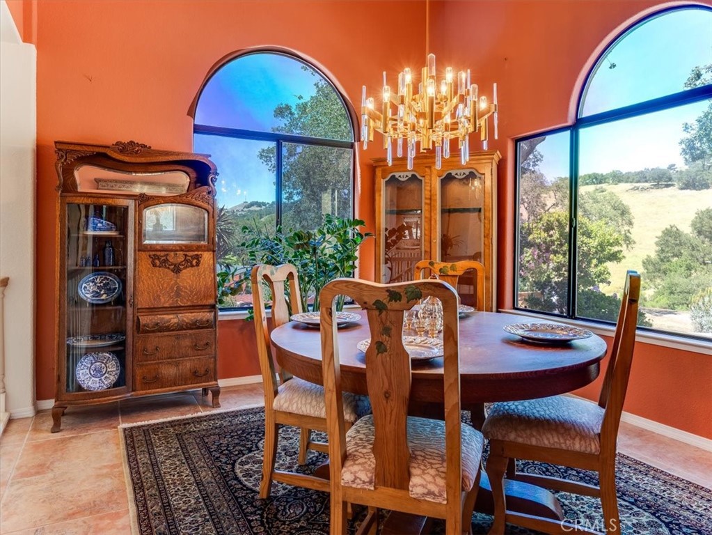 13940 Spring Meadow Ln, Atascadero, CA 93422