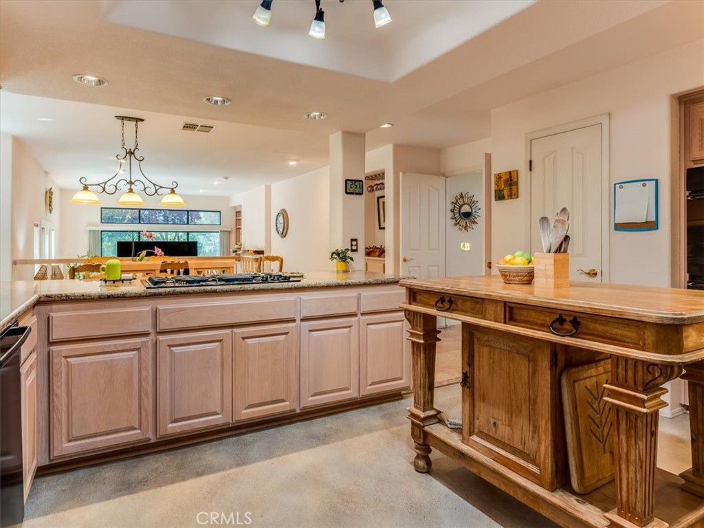 13940 Spring Meadow Ln, Atascadero, CA 93422