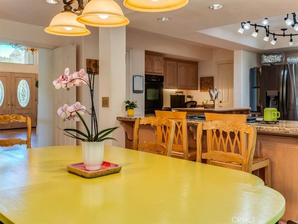 13940 Spring Meadow Ln, Atascadero, CA 93422