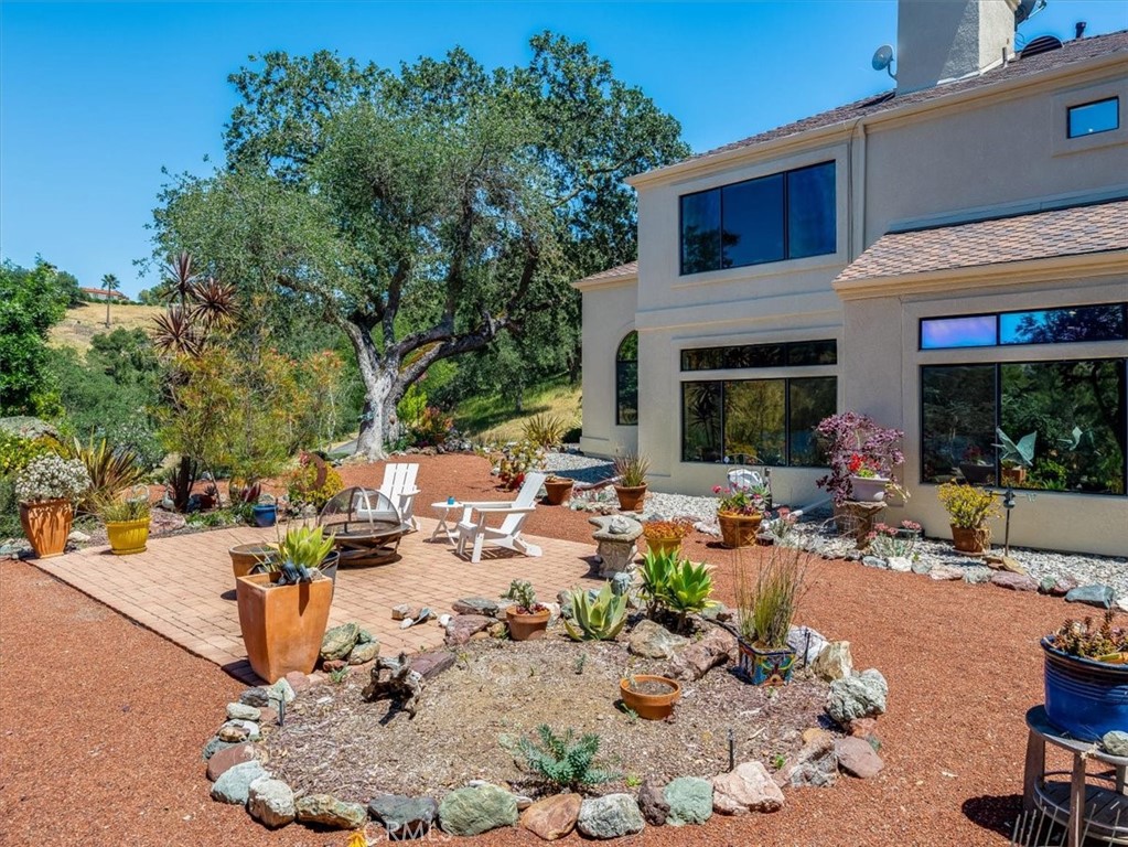 13940 Spring Meadow Ln, Atascadero, CA 93422