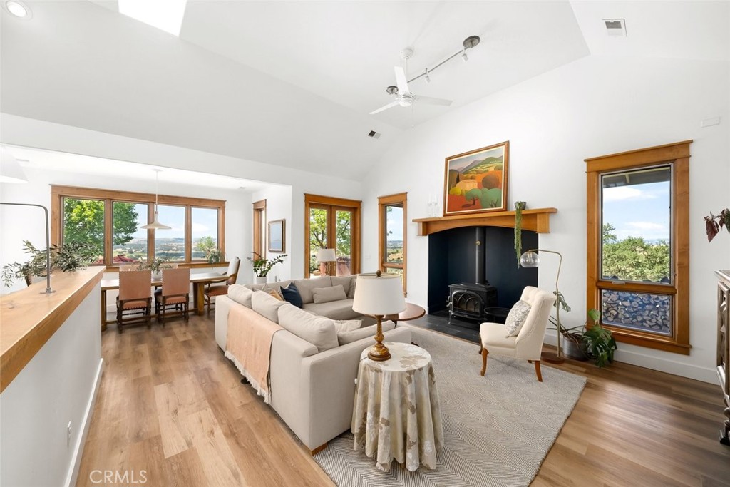 5650 El Pharo Drive, Paso Robles, CA 93446