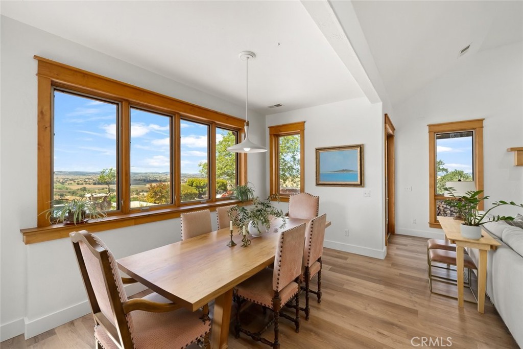 5650 El Pharo Drive, Paso Robles, CA 93446
