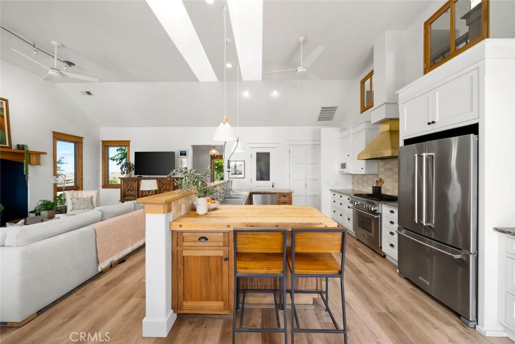 5650 El Pharo Drive, Paso Robles, CA 93446