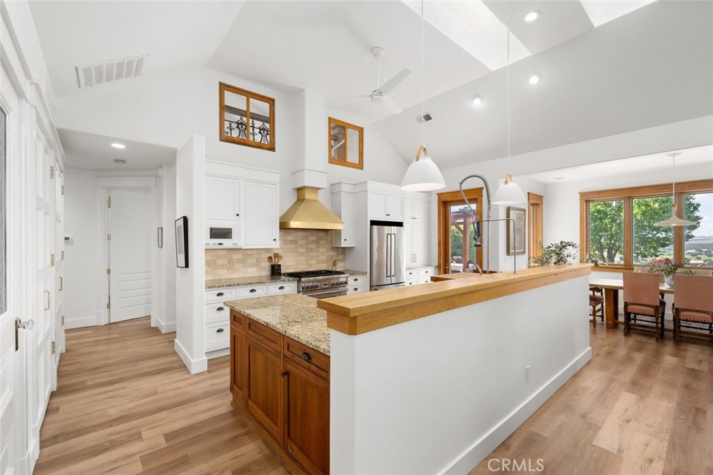 5650 El Pharo Drive, Paso Robles, CA 93446