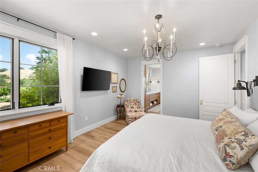 5650 El Pharo Drive, Paso Robles, CA 93446