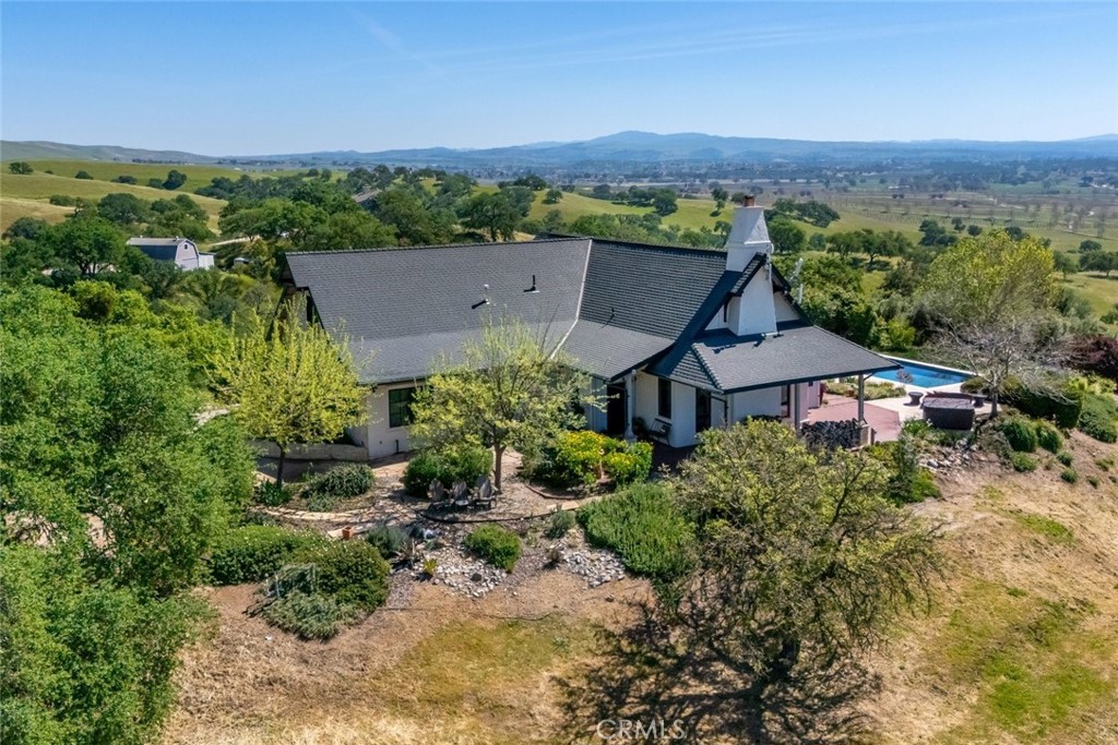 5650 El Pharo Drive, Paso Robles, CA 93446