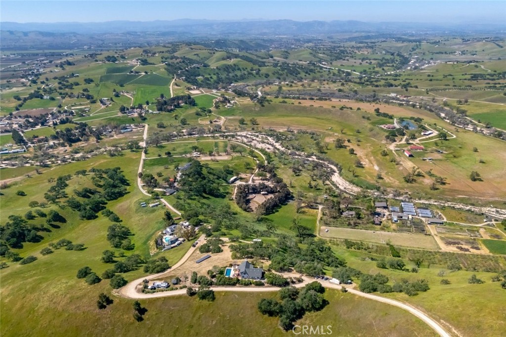 5650 El Pharo Drive, Paso Robles, CA 93446