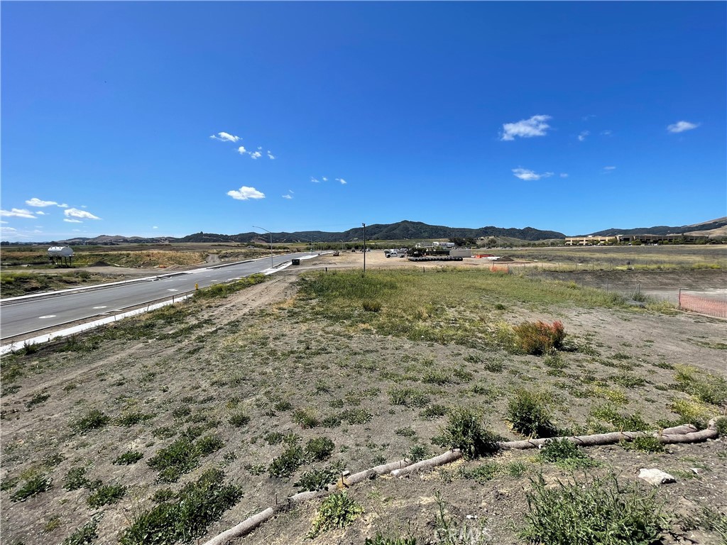 4140 Earthwood, San Luis Obispo, CA 93401