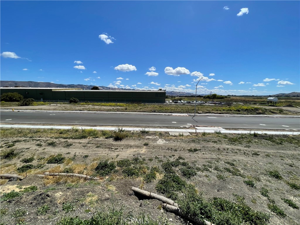 4140 Earthwood, San Luis Obispo, CA 93401