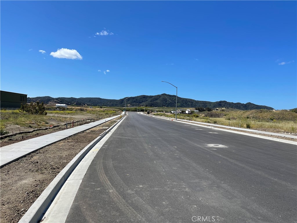 4150 Earthwood, San Luis Obispo, CA 93401