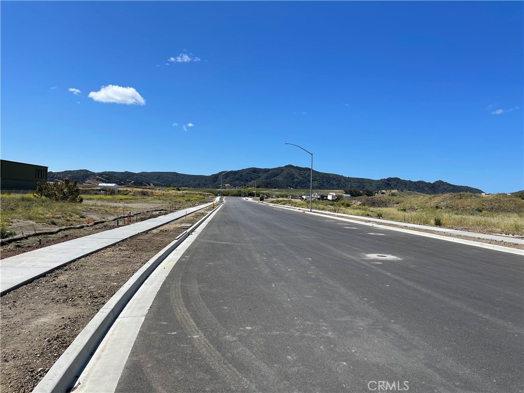 4135 Earthwood, San Luis Obispo, CA 93401