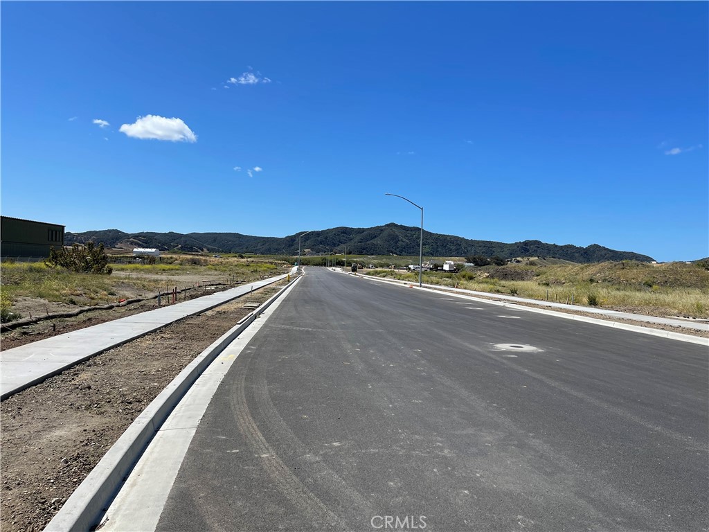 4125 Earthwood, San Luis Obispo, CA 93401