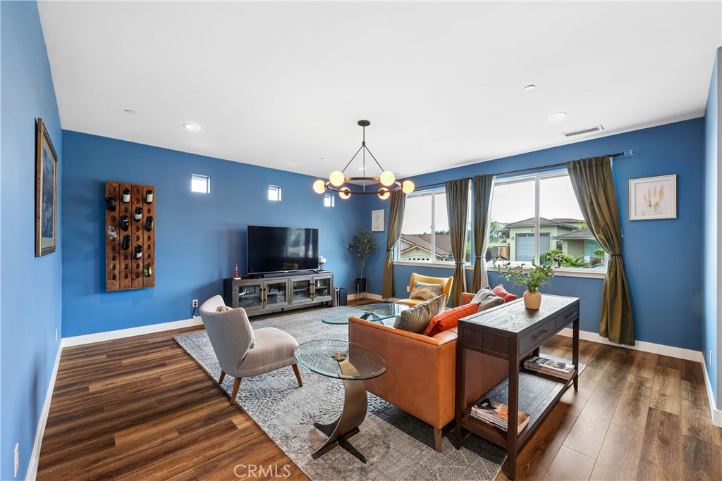 3530 Lakeside Village, Paso Robles, CA 93446