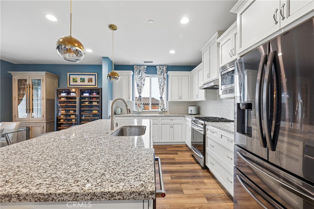 3530 Lakeside Village, Paso Robles, CA 93446