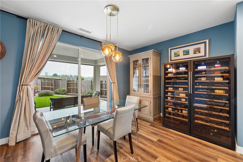 3530 Lakeside Village, Paso Robles, CA 93446