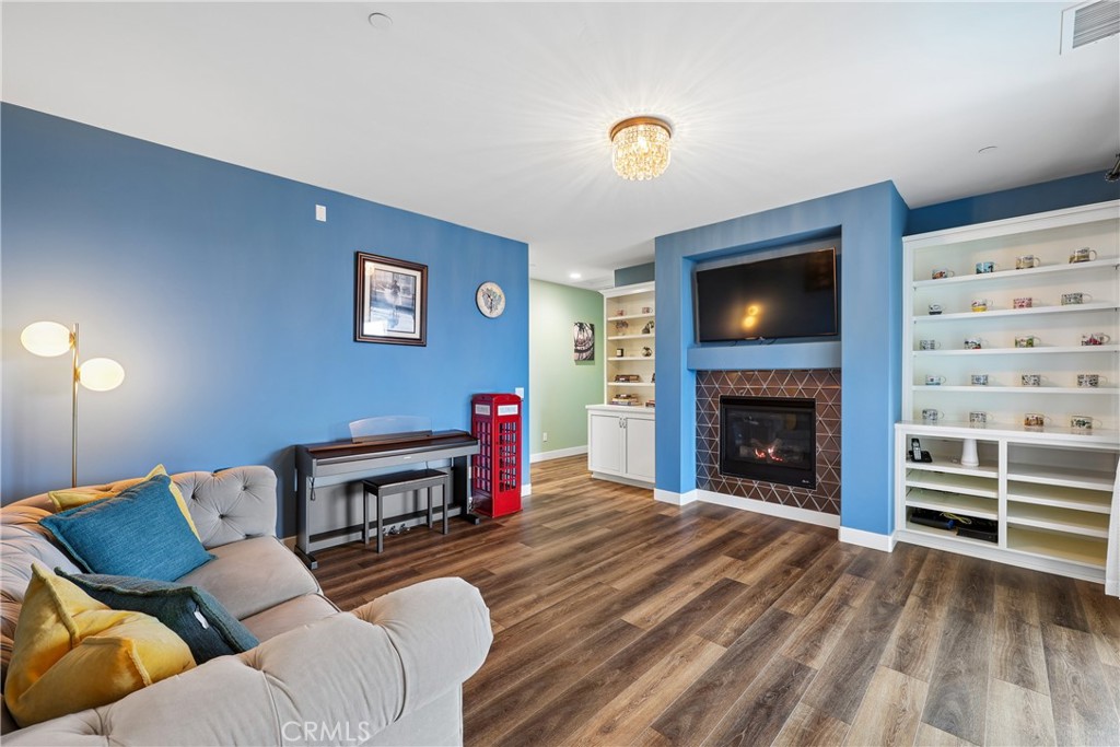 3530 Lakeside Village, Paso Robles, CA 93446