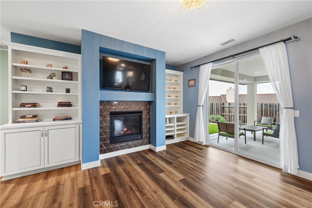 3530 Lakeside Village, Paso Robles, CA 93446