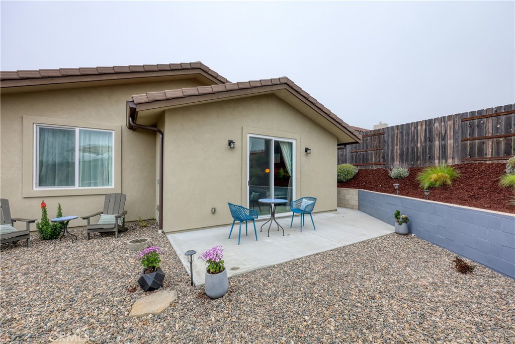 3530 Lakeside Village, Paso Robles, CA 93446