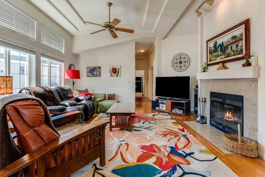 3395 S Higuera St #4, San Luis Obispo, CA 93401