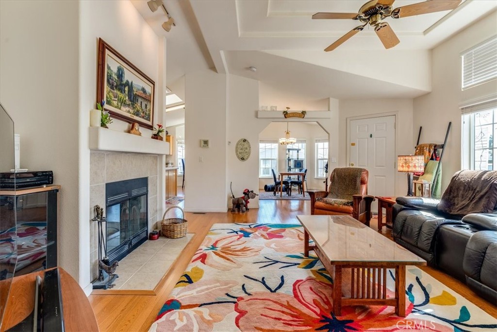 3395 S Higuera St #4, San Luis Obispo, CA 93401