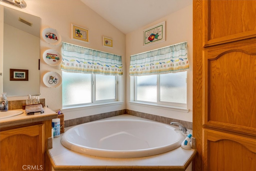 3395 S Higuera St #4, San Luis Obispo, CA 93401