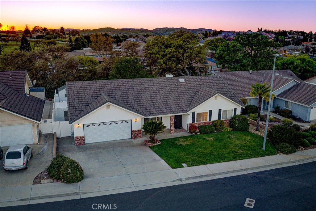842 Saint Andrews, Paso Robles, CA 93446