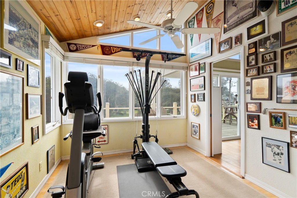 1765 Pine Ave, Los Osos, CA 93402