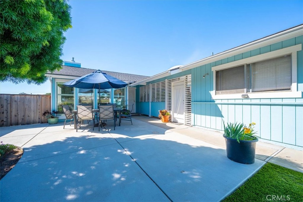 1461 18th, Los Osos, CA 93402