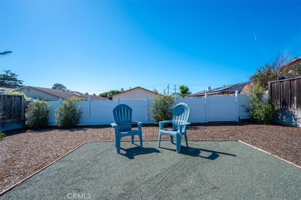 1461 18th, Los Osos, CA 93402