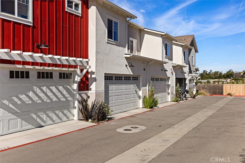 1174 Tiburon, San Luis Obispo, CA 93401