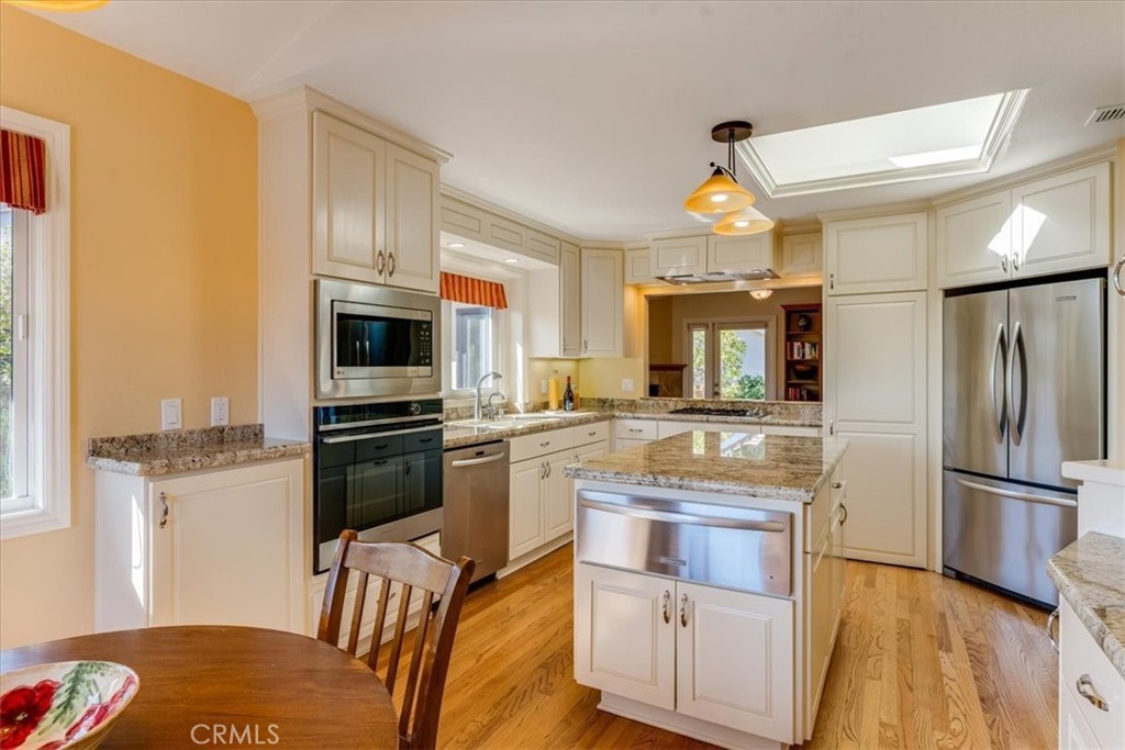 1674 La Vineda Ct, San Luis Obispo, CA 93401