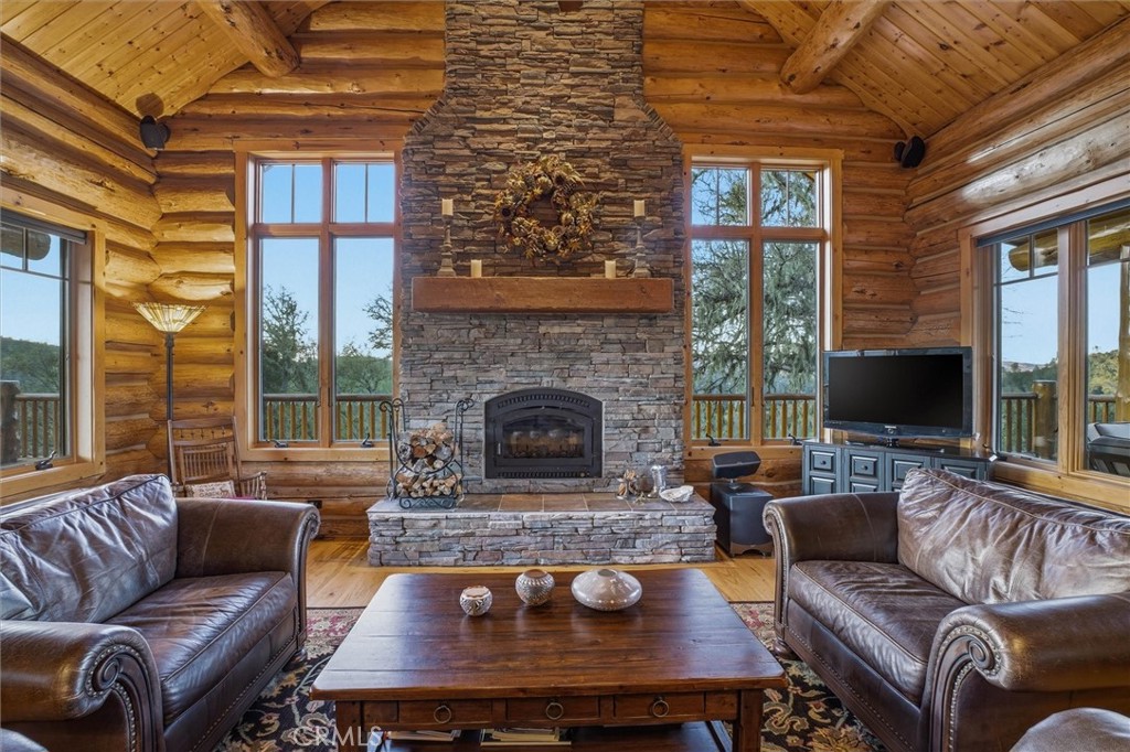 7190 Tres Vista Rd, Paso Robles, CA 93446