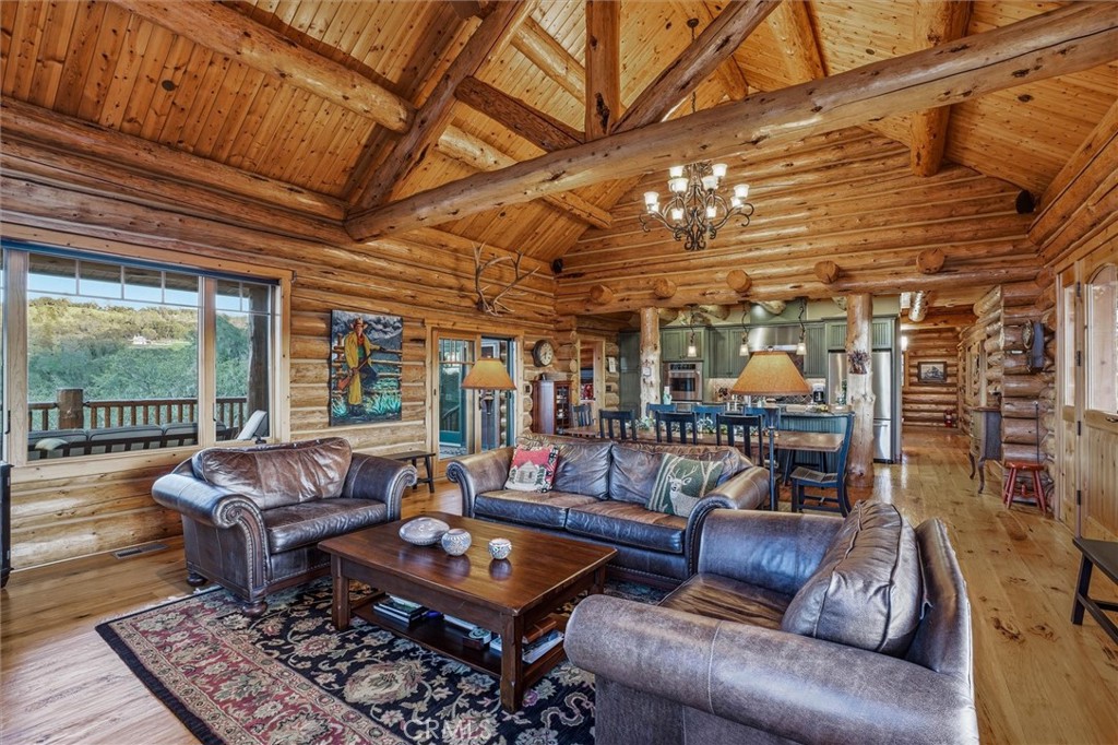 7190 Tres Vista Rd, Paso Robles, CA 93446