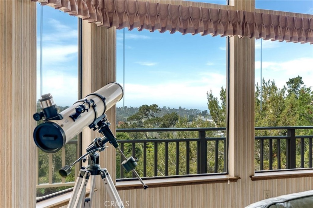 3171 Rogers Dr, Cambria, CA 93428