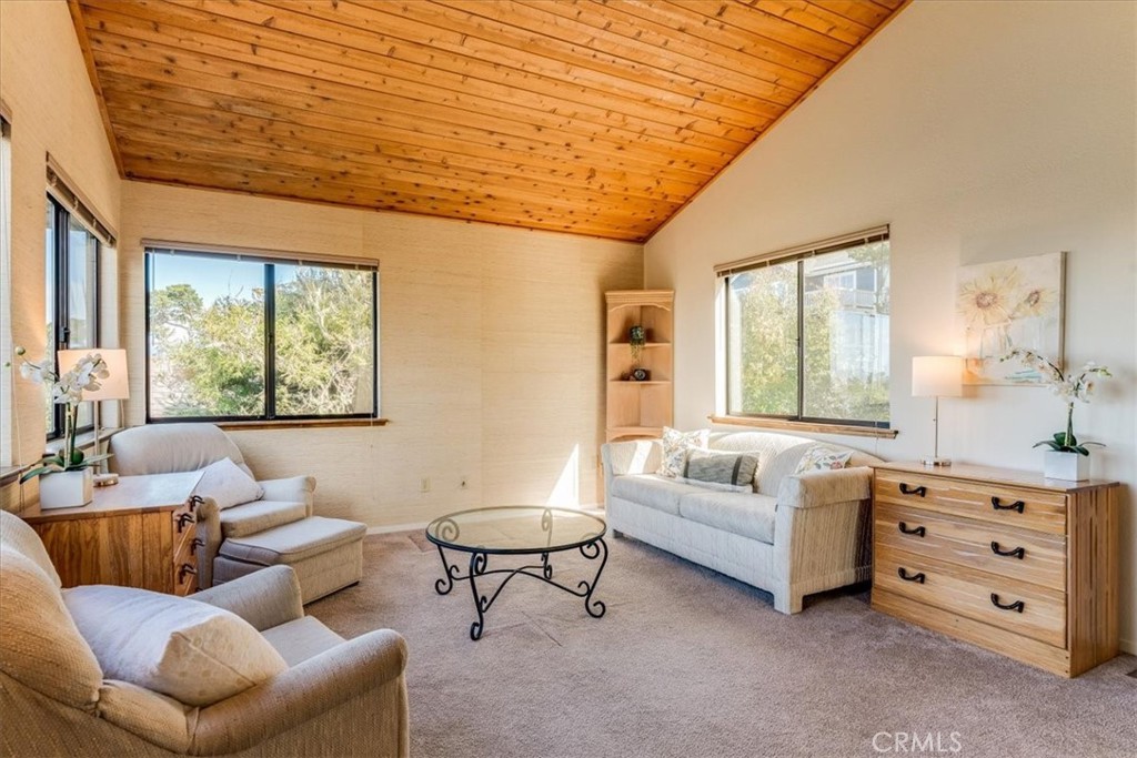 3171 Rogers Dr, Cambria, CA 93428