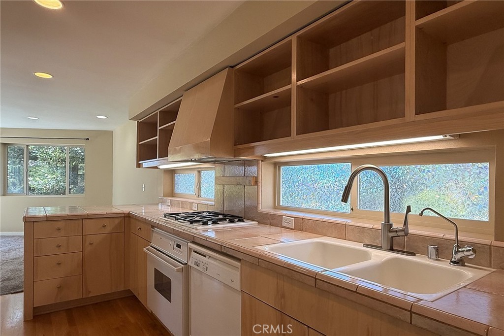 1970 Tweed Ave, Cambria, CA 93428