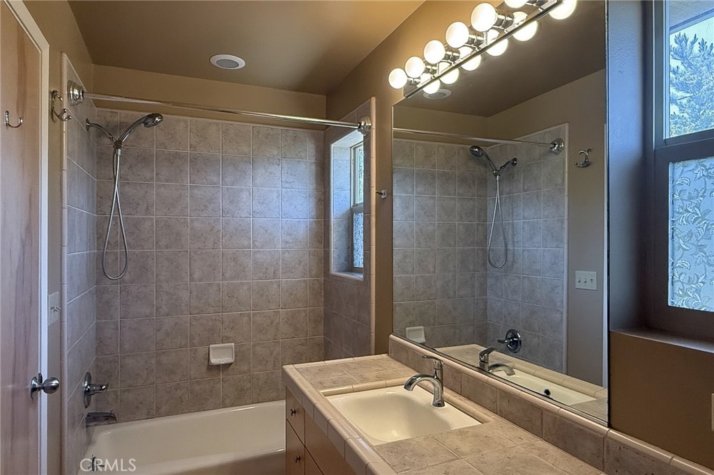1970 Tweed Ave, Cambria, CA 93428