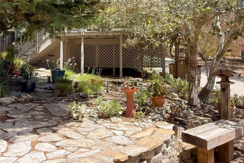 1970 Tweed Ave, Cambria, CA 93428