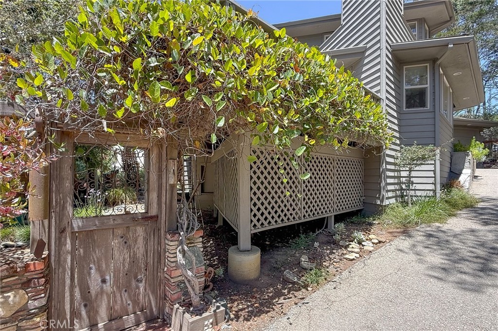 1970 Tweed Ave, Cambria, CA 93428
