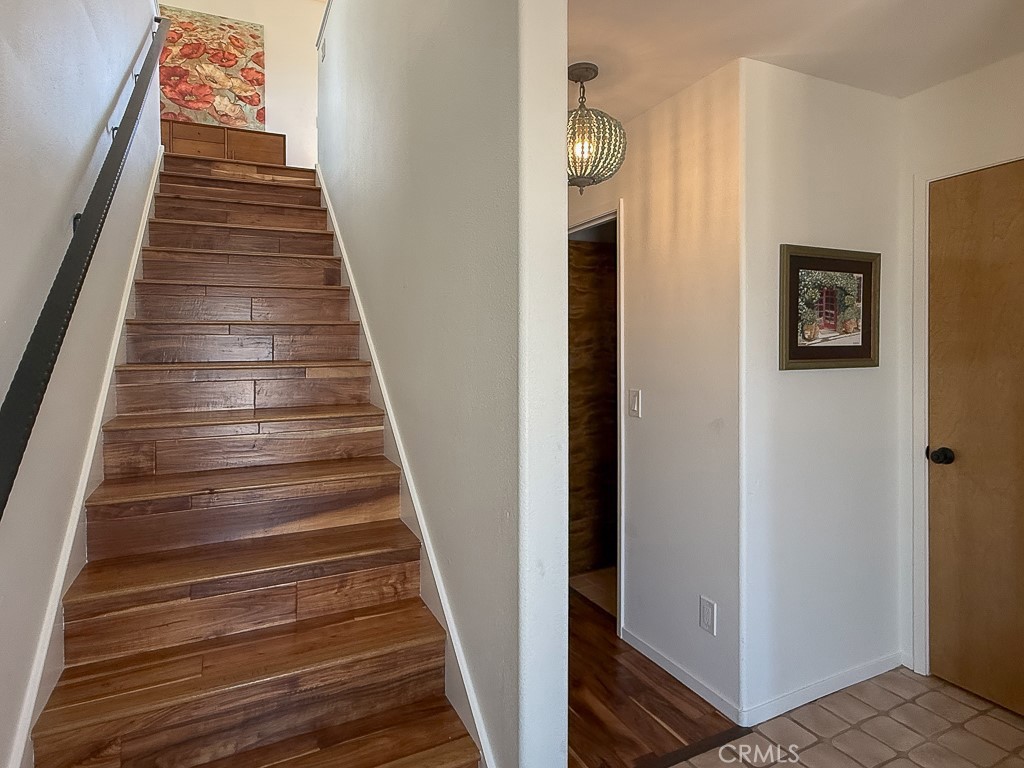 512 Worcester Dr, Cambria, CA 93428