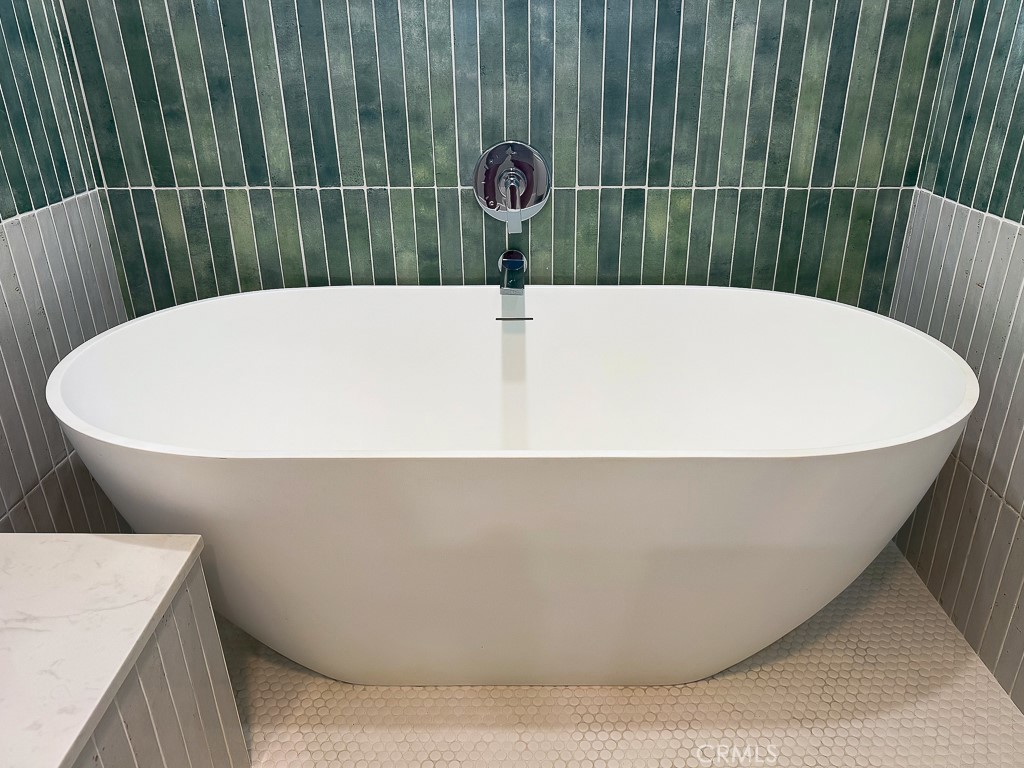 512 Worcester Dr, Cambria, CA 93428