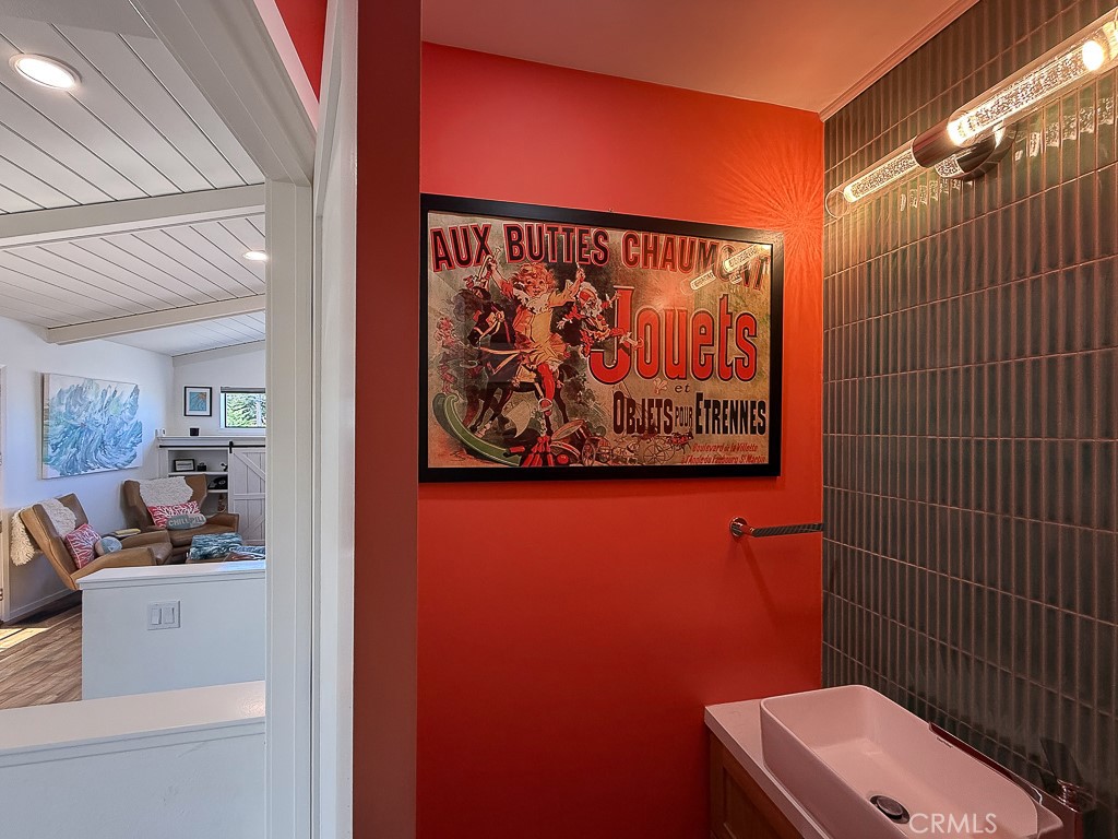 512 Worcester Dr, Cambria, CA 93428