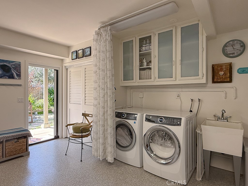 512 Worcester Dr, Cambria, CA 93428