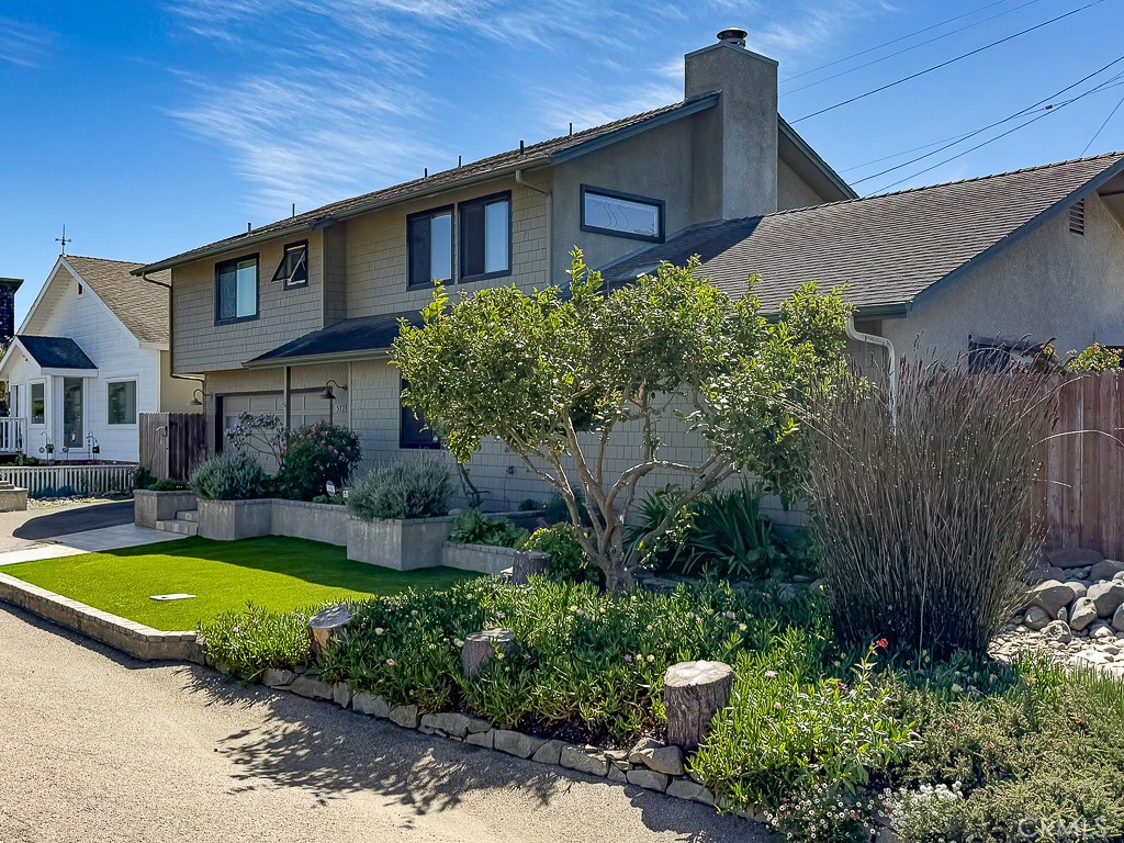 512 Worcester Dr, Cambria, CA 93428