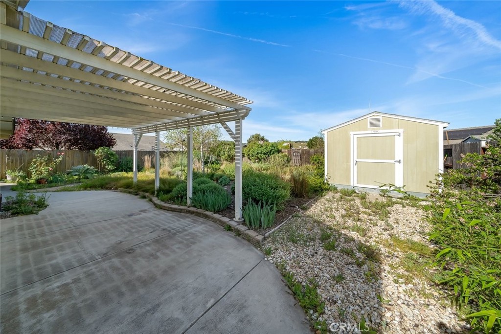 1719 Willowbank, Paso Robles, CA 93446