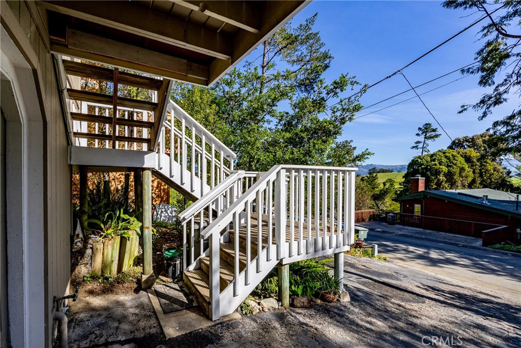 1935 Spencer St, Cambria, CA 93428