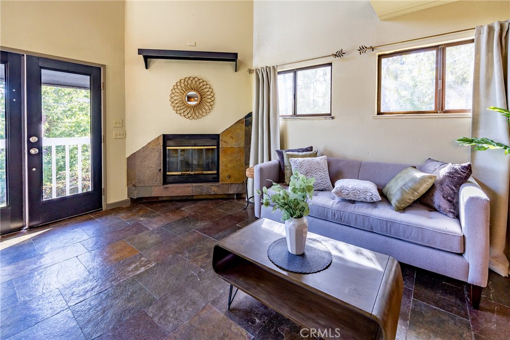 1935 Spencer St, Cambria, CA 93428