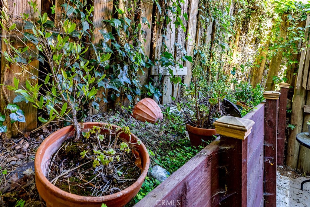 1935 Spencer St, Cambria, CA 93428