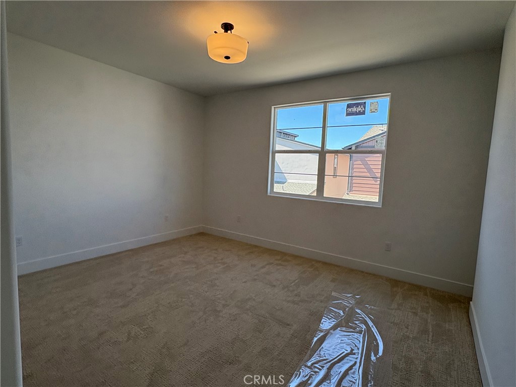 250 Memphis Belle Way, San Luis Obispo, CA 93401